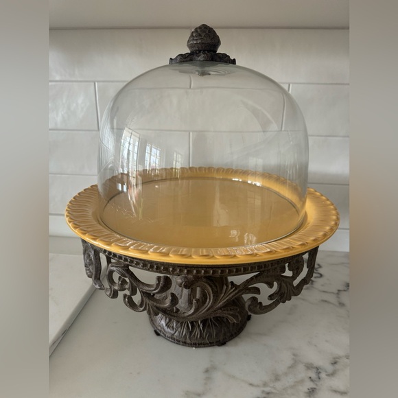 Excellent Condition Gracious Goods Dome Cake Plate - Picture 1 of 9